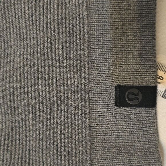 Lululemon Rib Crewneck Sweater Merino Wool Blend Size small (missing, see meas) - Picture 9 of 10